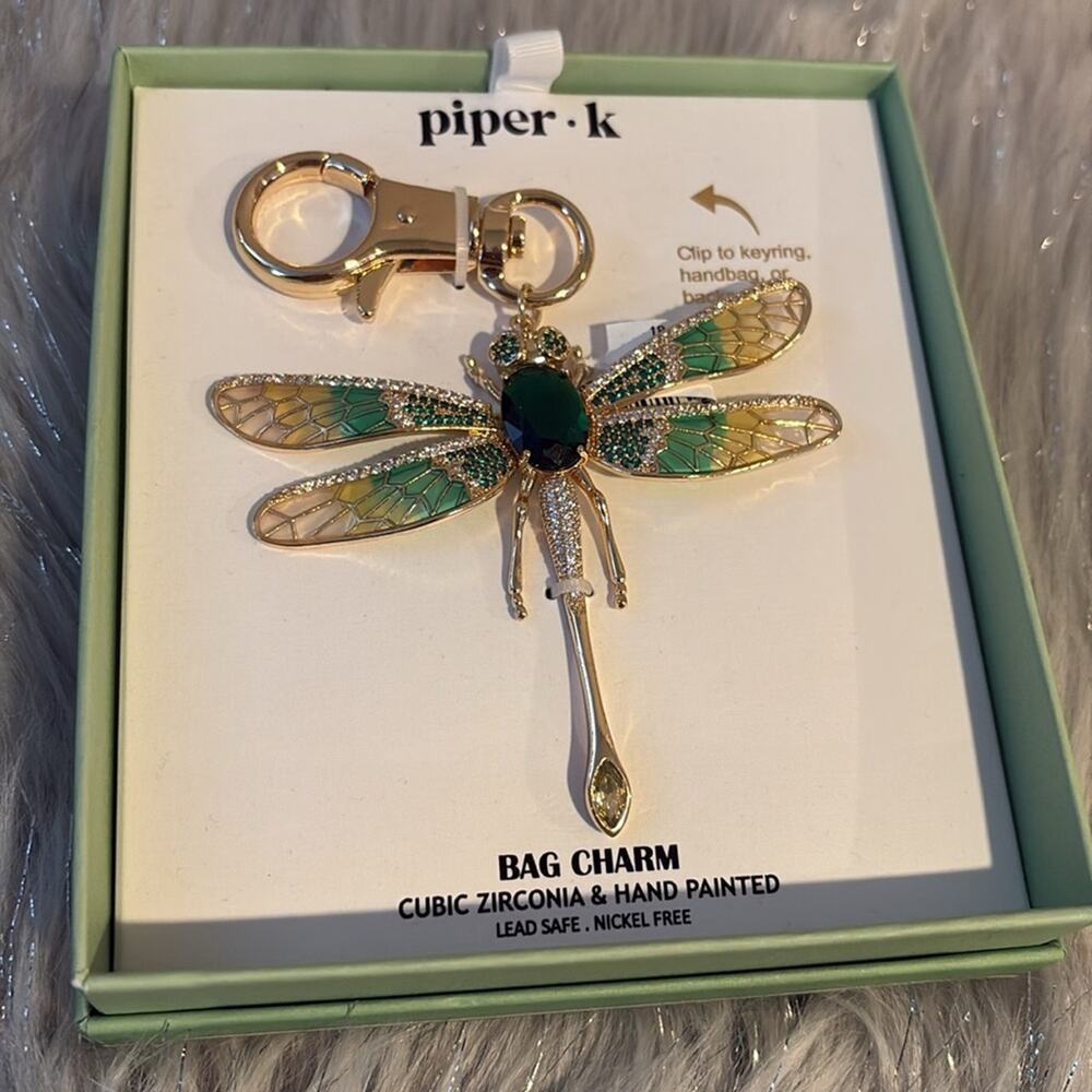 BNWT Viral Piper K Dragonfly Bag Charm in Gift Box - Picture 3 of 5